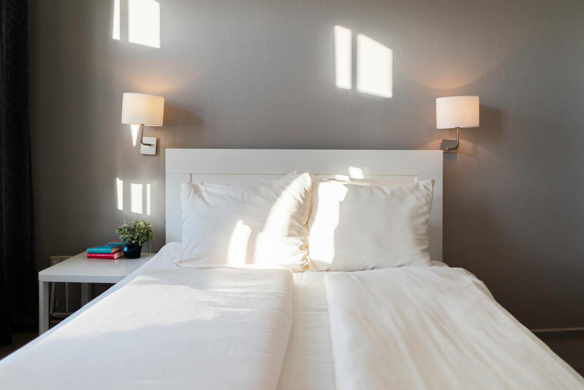 Apartment Hotel Lindeneck แอร์ฟวร์ท ภายนอก รูปภาพ