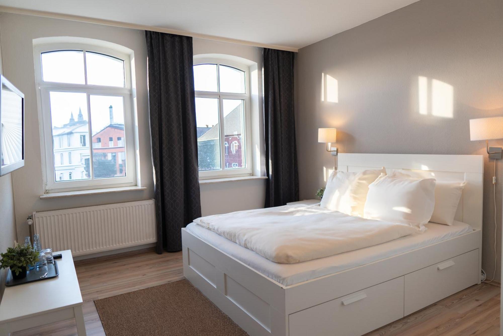 Apartment Hotel Lindeneck แอร์ฟวร์ท ภายนอก รูปภาพ