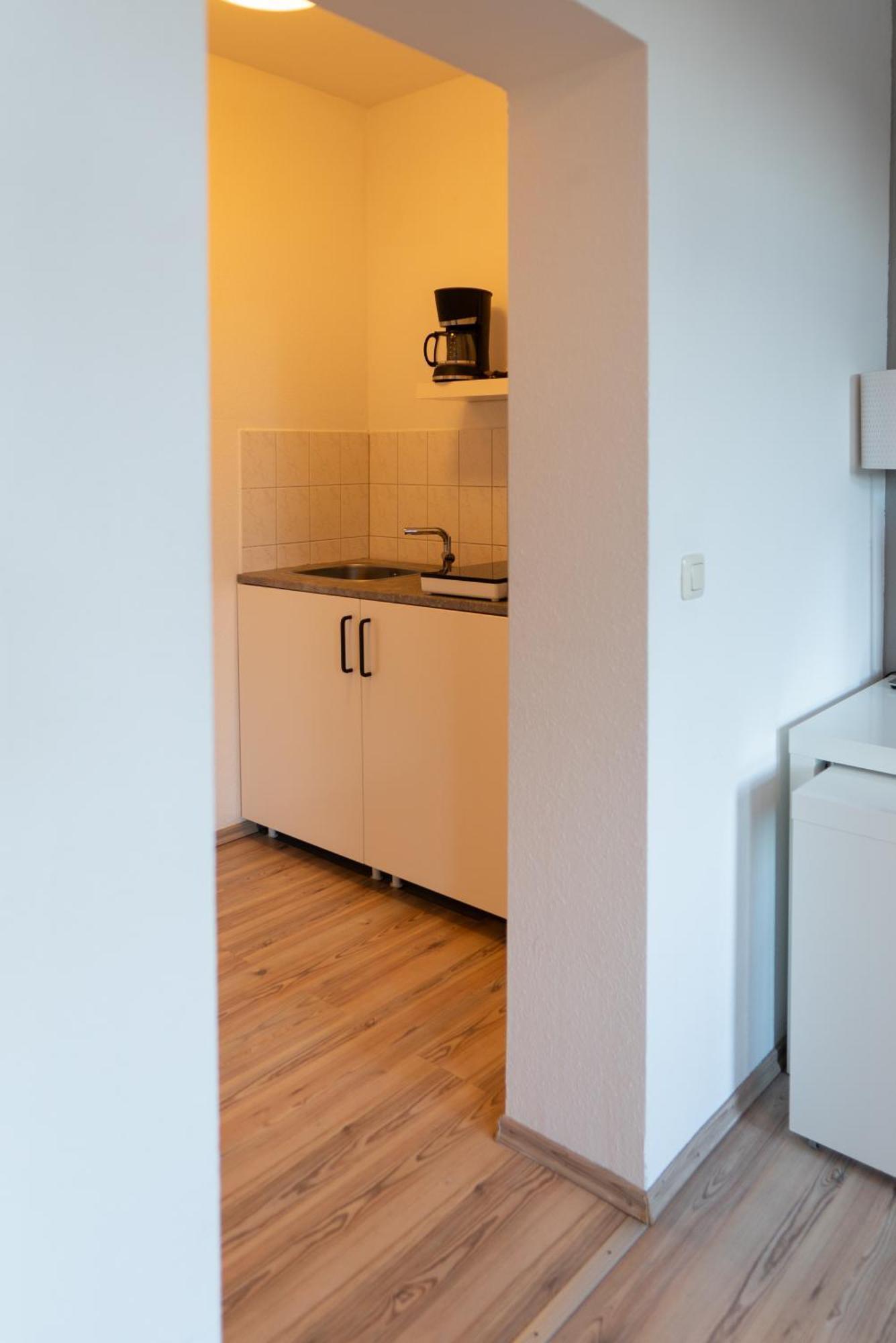 Apartment Hotel Lindeneck แอร์ฟวร์ท ภายนอก รูปภาพ