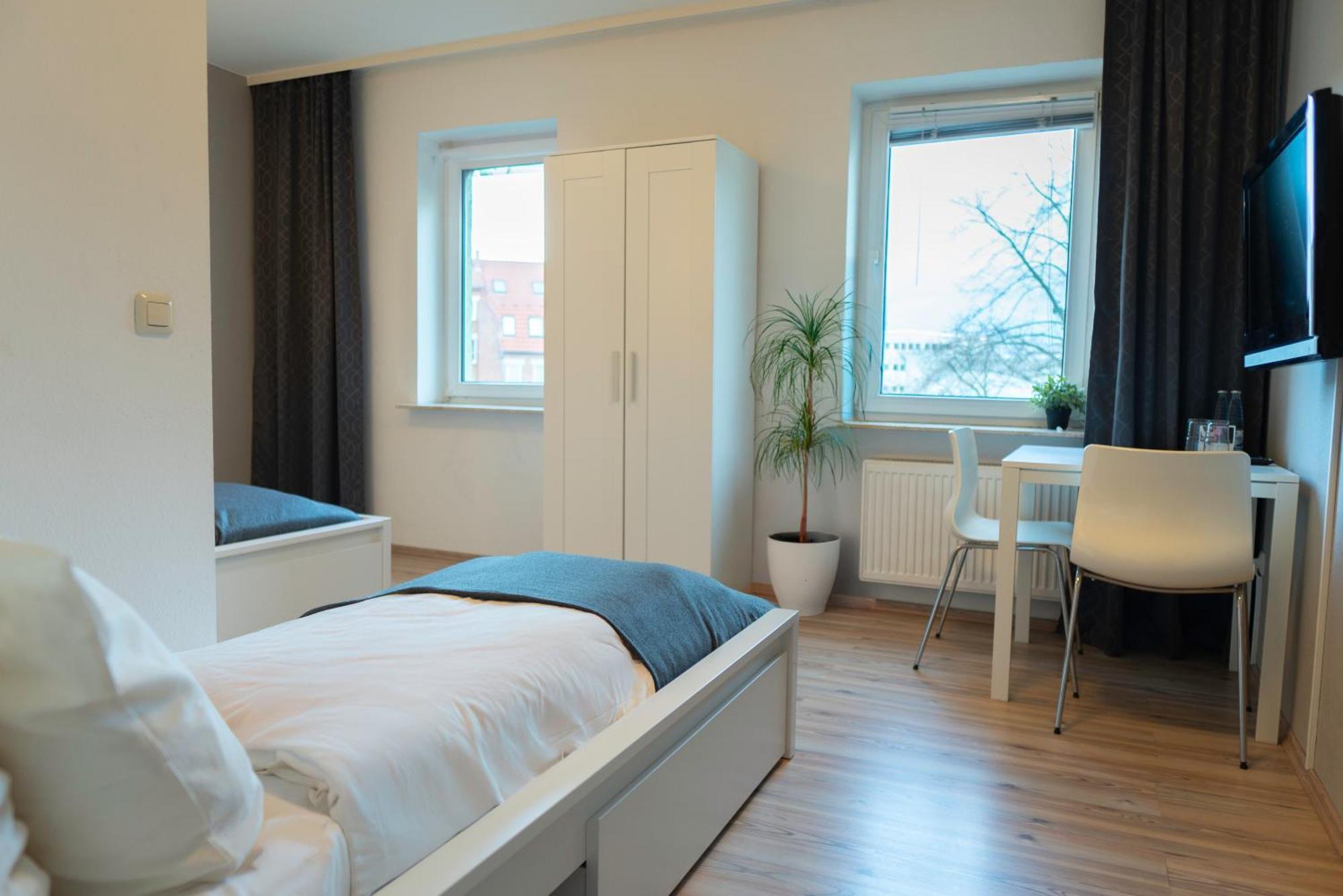 Apartment Hotel Lindeneck แอร์ฟวร์ท ภายนอก รูปภาพ